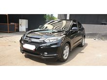 2017 Honda HR-V 1.5 E SUV hitam dp 45 jt saja