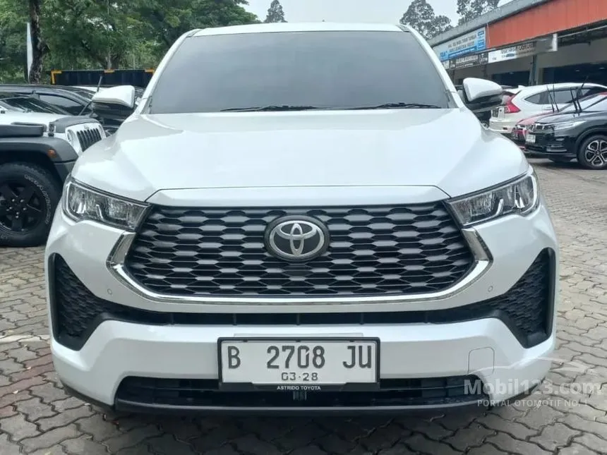 Jual Mobil Toyota Kijang Innova Zenix 2022 V 2.0 di DKI Jakarta Automatic Wagon Putih Rp 390.000.000