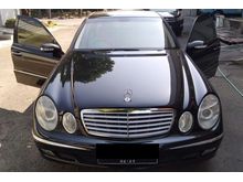 2003 Mercedes-Benz E240 Sedan W211