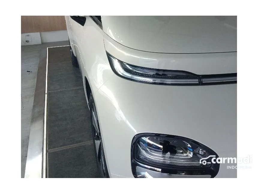 2024 Wuling Cloud EV EV Hatchback