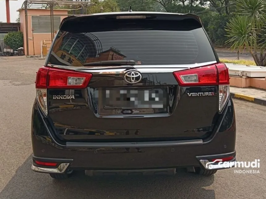 2020 Toyota Innova Venturer Wagon