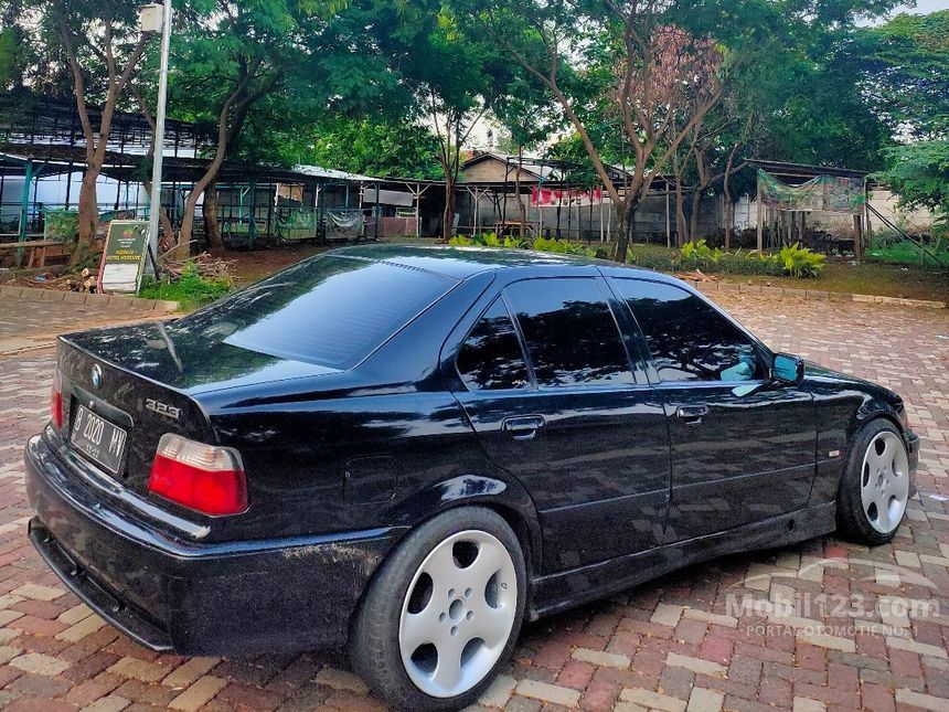 1997 BMW 323i E36 2.5 Manual Sedan