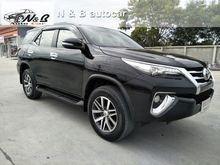 2016 Toyota Fortuner 2.4 (ปี 15-18) V SUV AT