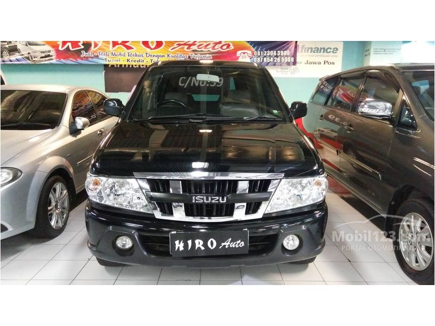 Jual Mobil  Isuzu  Panther  2012 LV 2 5 di Jawa  Timur  Manual 