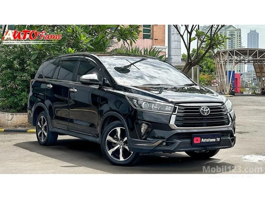 Jual Mobil Toyota Kijang Innova 2021 Venturer 50th Anniversary 2.4 di DKI Jakarta Automatic MPV Hitam Rp 465.000.000