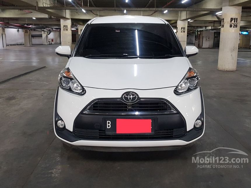 Jual Mobil Toyota Sienta 2017 V 1.5 di DKI Jakarta 