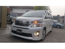 2012 Toyota Vellfire 2.4 Z (2 power door, SUNROOF, 7 seater, roof monitor)