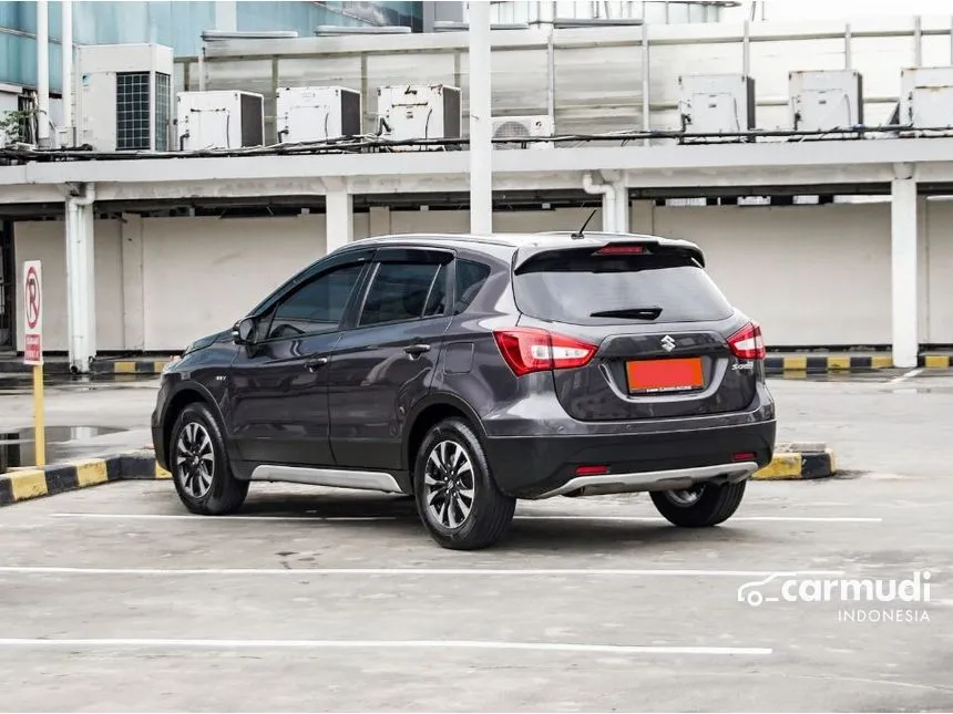 2022 Suzuki SX4 S-Cross Hatchback