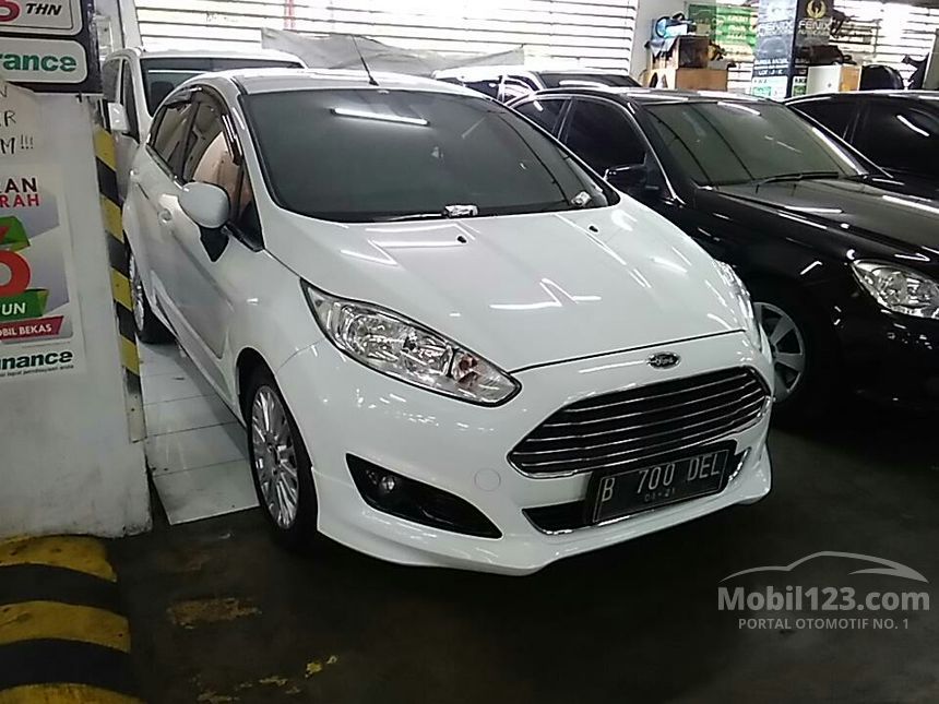 Jual Mobil Ford Fiesta 2015 EcoBoost S 1.0 di DKI Jakarta 