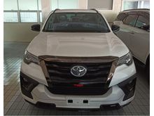 Mobil Baru Toyota Fortuner 2.4 VRZ TRD AT Diesel Putih 2020