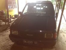 1997 Isuzu Panther 2.5 PU 2.5 Manual Pick Up