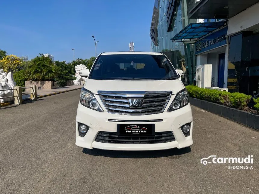 2014 Toyota Alphard SC MPV