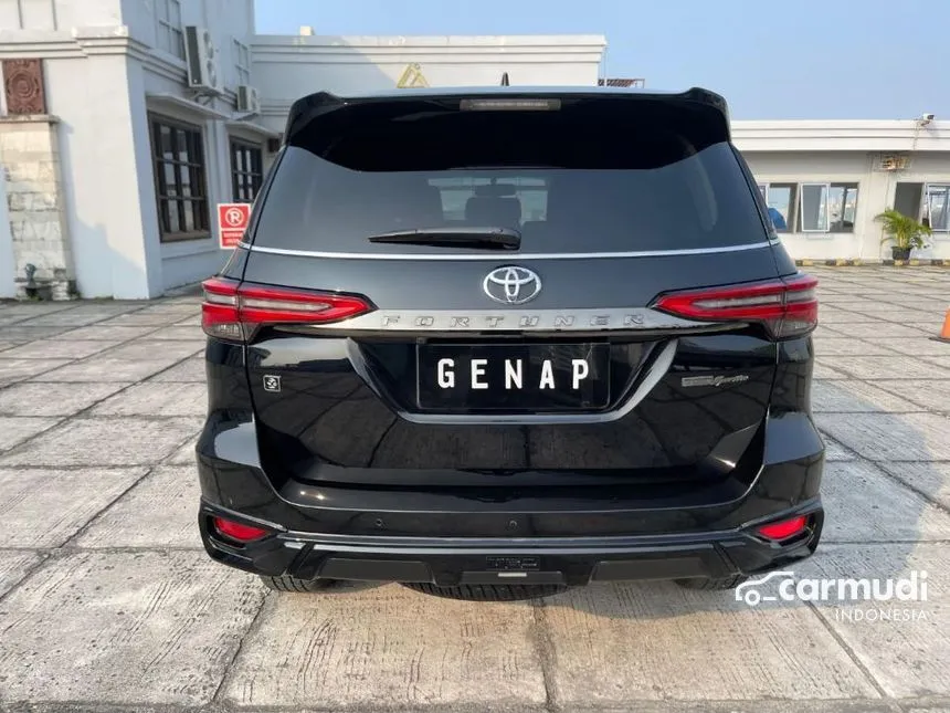 2021 Toyota Fortuner VRZ TRD 4X2 SUV