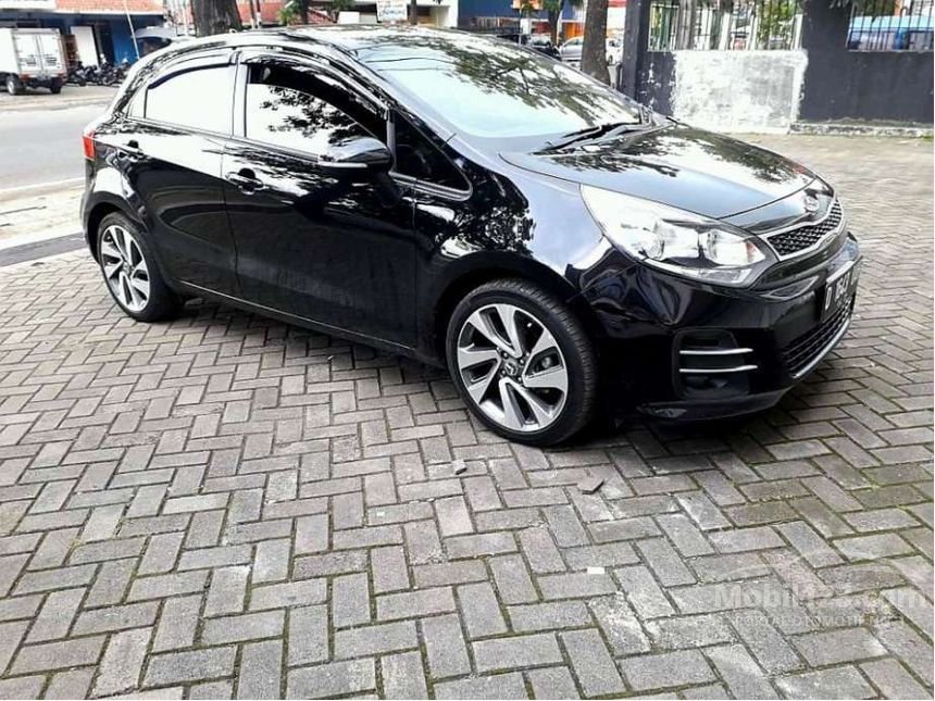 Jual Mobil KIA  Rio  2022 Platinum 1 4 di Jawa Barat 