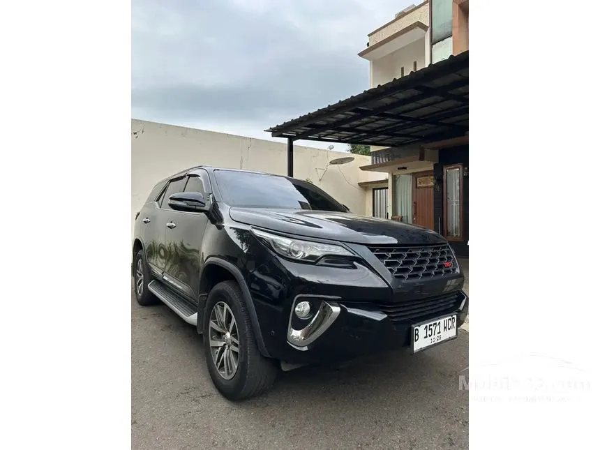 Jual Mobil Toyota Fortuner 2016 TRD G Luxury 2.7 di Banten Automatic SUV Hitam Rp 360.000.000