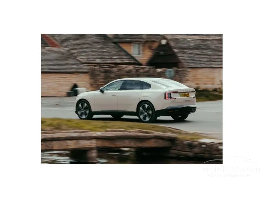 2025 Volvo ES90 Sedan