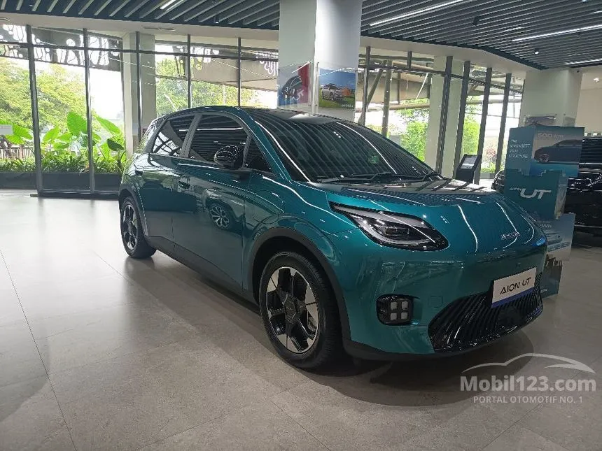 2026 GAC AION UT Premium Hatchback