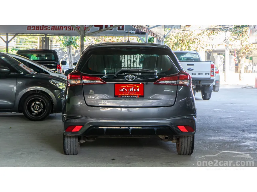 2021 Toyota Yaris Sport Hatchback