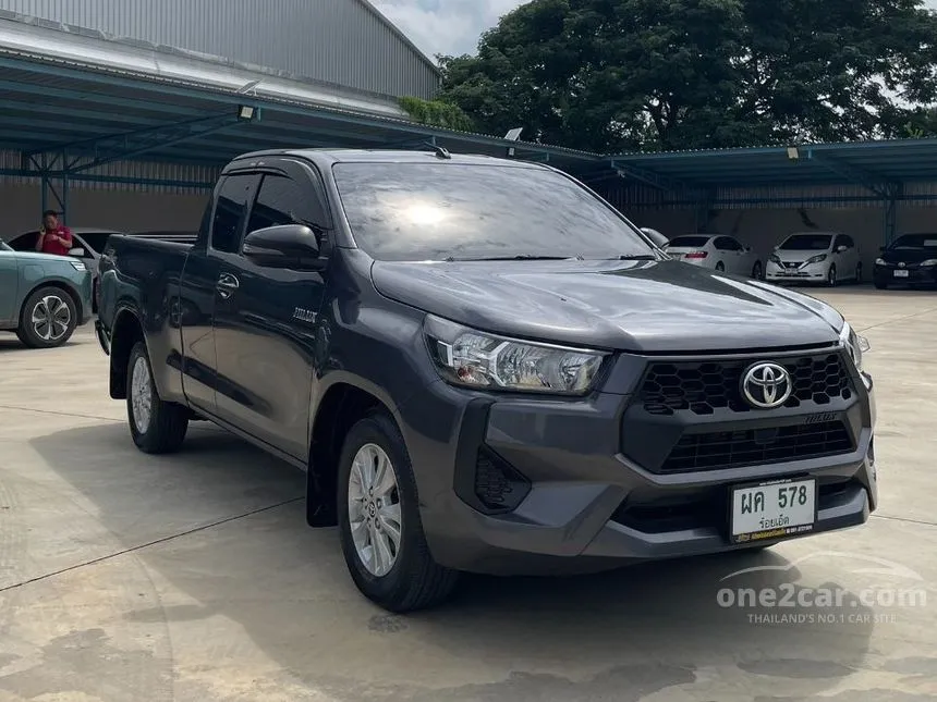 2025 Toyota HILUX REVO Z Edition Entry Smart Cab Pickup