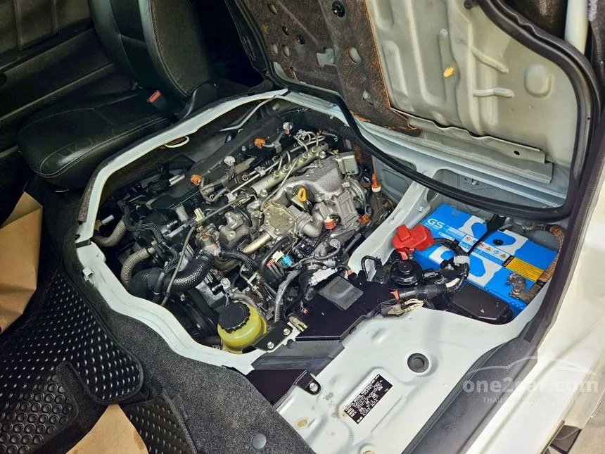 2018 Toyota VENTURY G Van