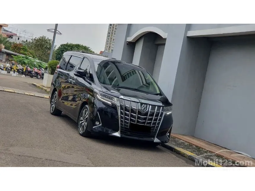 2022 Toyota Alphard G MPV