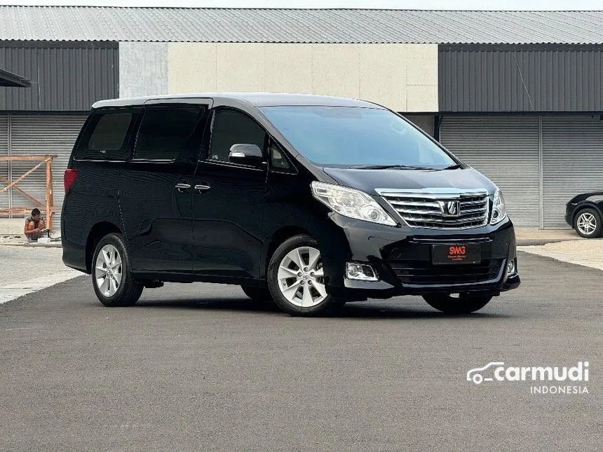 2012 Toyota Alphard X MPV