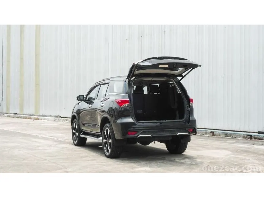 2019 Toyota FORTUNER TRD Sportivo SUV