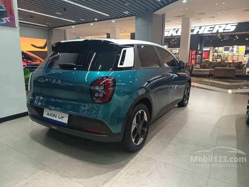 2026 GAC AION UT Premium Hatchback