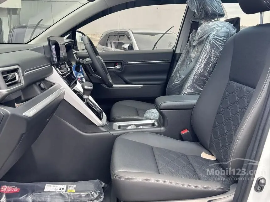 2026 Toyota Kijang Innova Zenix Q HV TSS Modellista (Premium Color) MPV