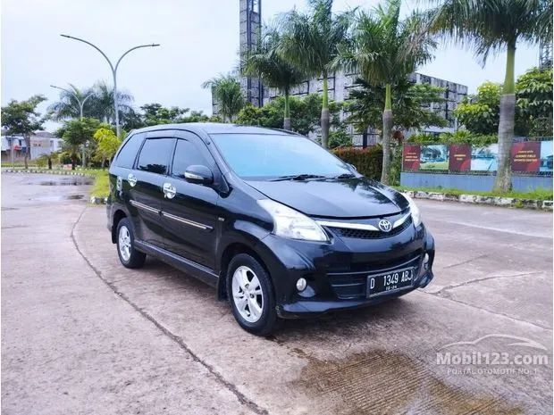 Memilih Avanza Bekas 2013 di Banjarmasin: Panduan Lengkap untuk Pembeli Cerdas