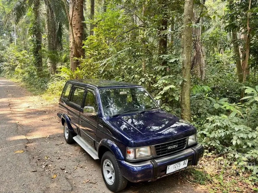 Jual Mobil Isuzu Panther 1997 2.5 di Jawa Barat Manual MPV Minivans Biru Rp 79.000.000