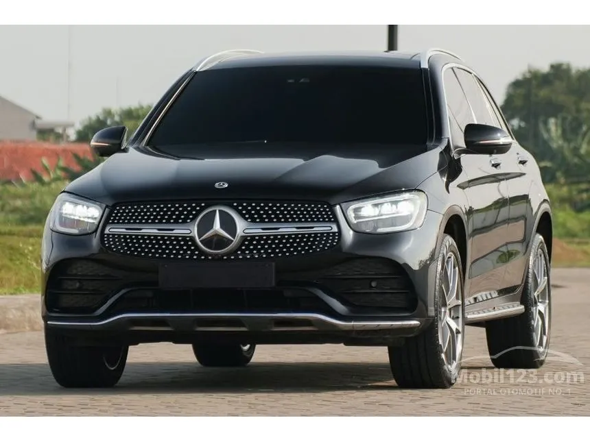 2020 Mercedes-Benz GLC200 AMG Line SUV