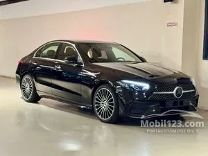 2025 Mercedes-Benz C300 2.0 AMG Line Sedan