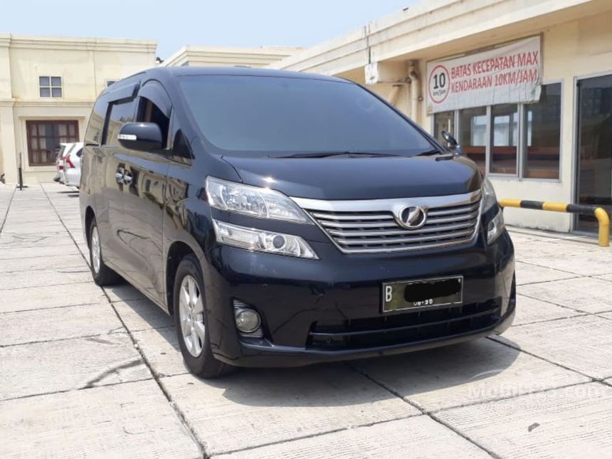 Toyota vellfire 2010