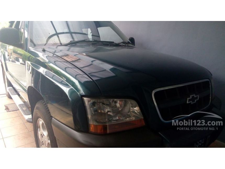 Jual Mobil  Chevrolet Blazer 2006 2 2 di Jawa Timur  Manual 