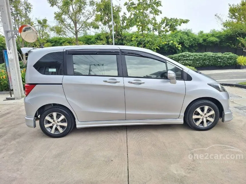 2012 Honda FREED EL Wagon