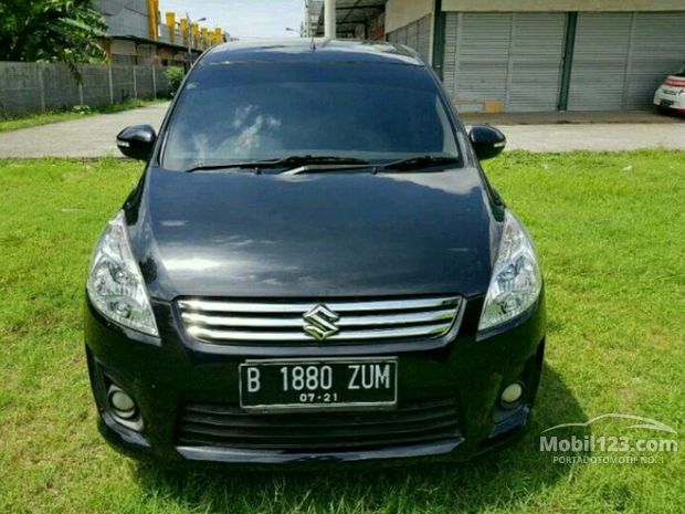 Suzuki Ertiga Mobil bekas dijual di Bekasi Jawa-barat Suzuki Ertiga Mobil bekas dijual di Bekasi Jawa-barat