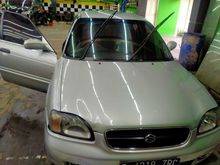 2001 Suzuki Baleno SY Sedan