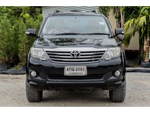 2011 Toyota Fortuner 2.7 (ปี 12-15) V Wagon AT
