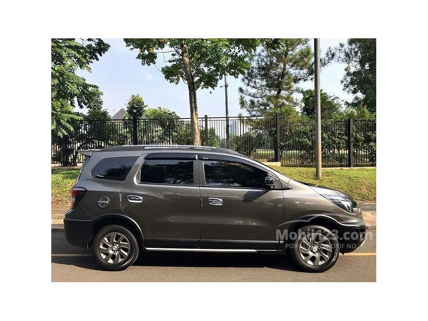 Jual Mobil  Chevrolet  Spin  2014 ACTIV  1 5 di DKI Jakarta 