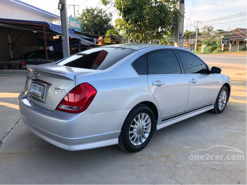 Nissan teana 2004