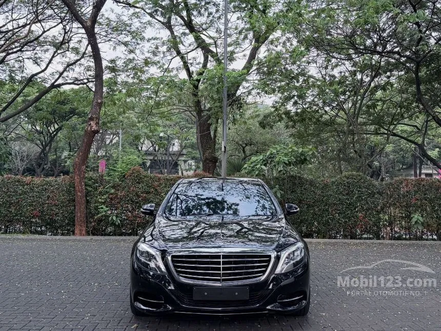 2017 Mercedes-Benz S400L Exclusive AMG Line Sedan