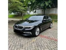 2018 BMW 530i 2.0 Luxury Sedan G30 Line