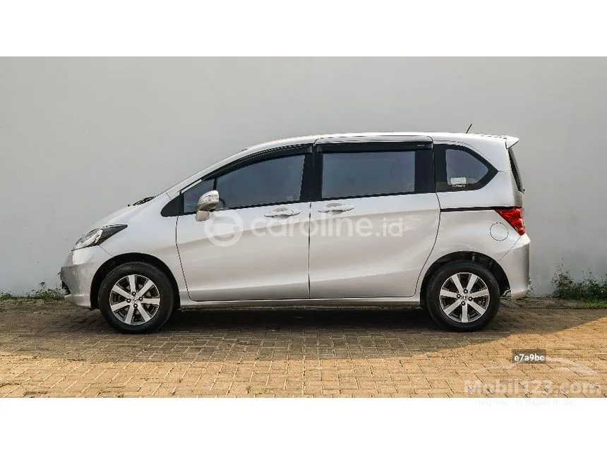 2011 Honda Freed MPV