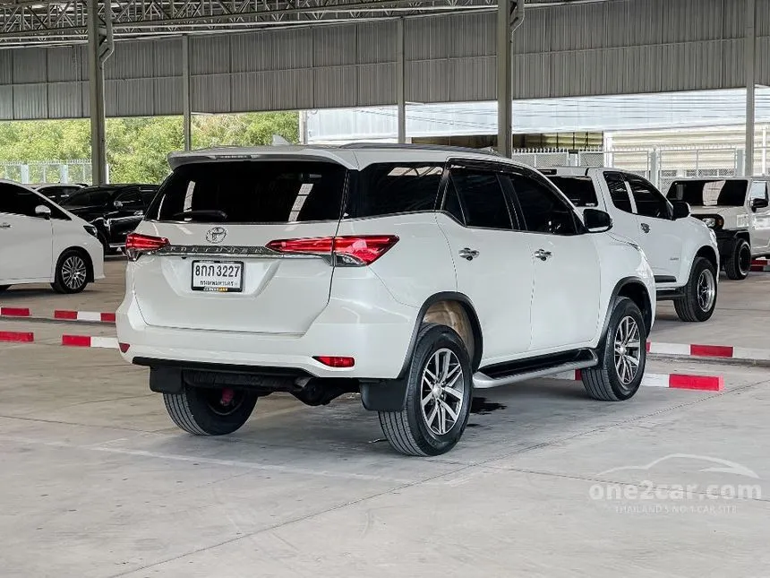 2019 Toyota FORTUNER V SUV