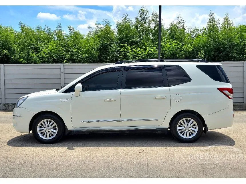 2013 Ssangyong STAVIC SV200 Wagon
