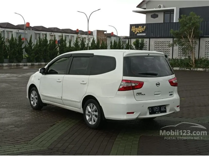 2014 Nissan Grand Livina XV MPV