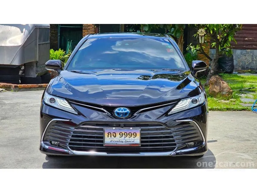 2023 Toyota CAMRY HEV Premium Luxury Sedan