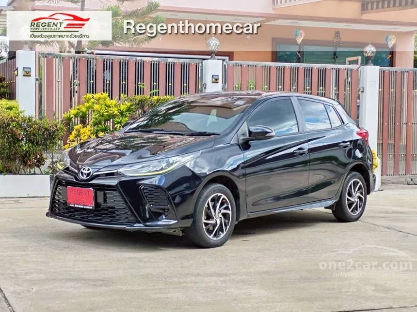 2022 Toyota YARIS Sport Hatchback