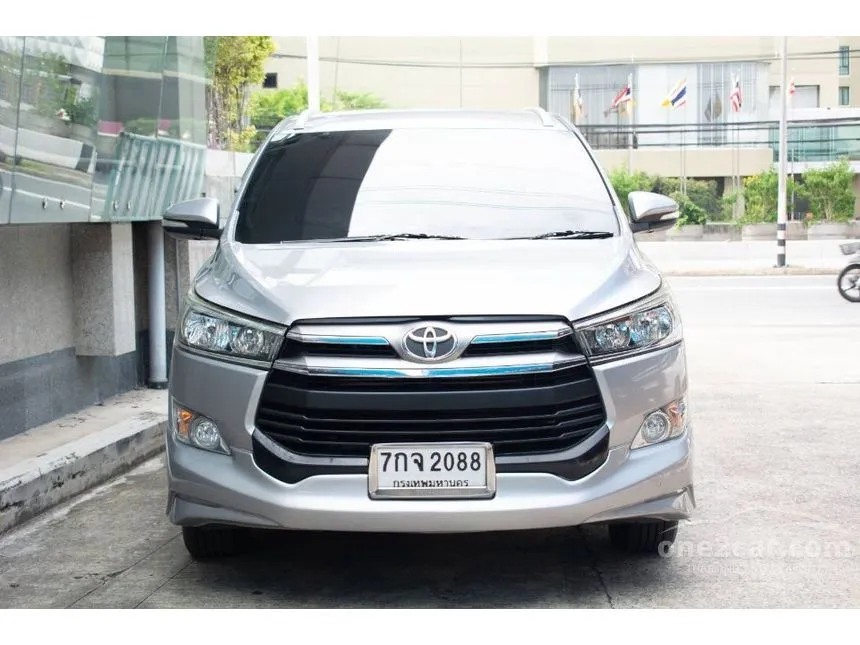 2018 Toyota INNOVA Crysta G Wagon
